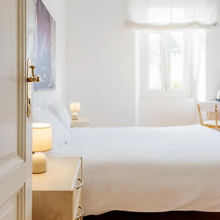 Magnolia Apartment *